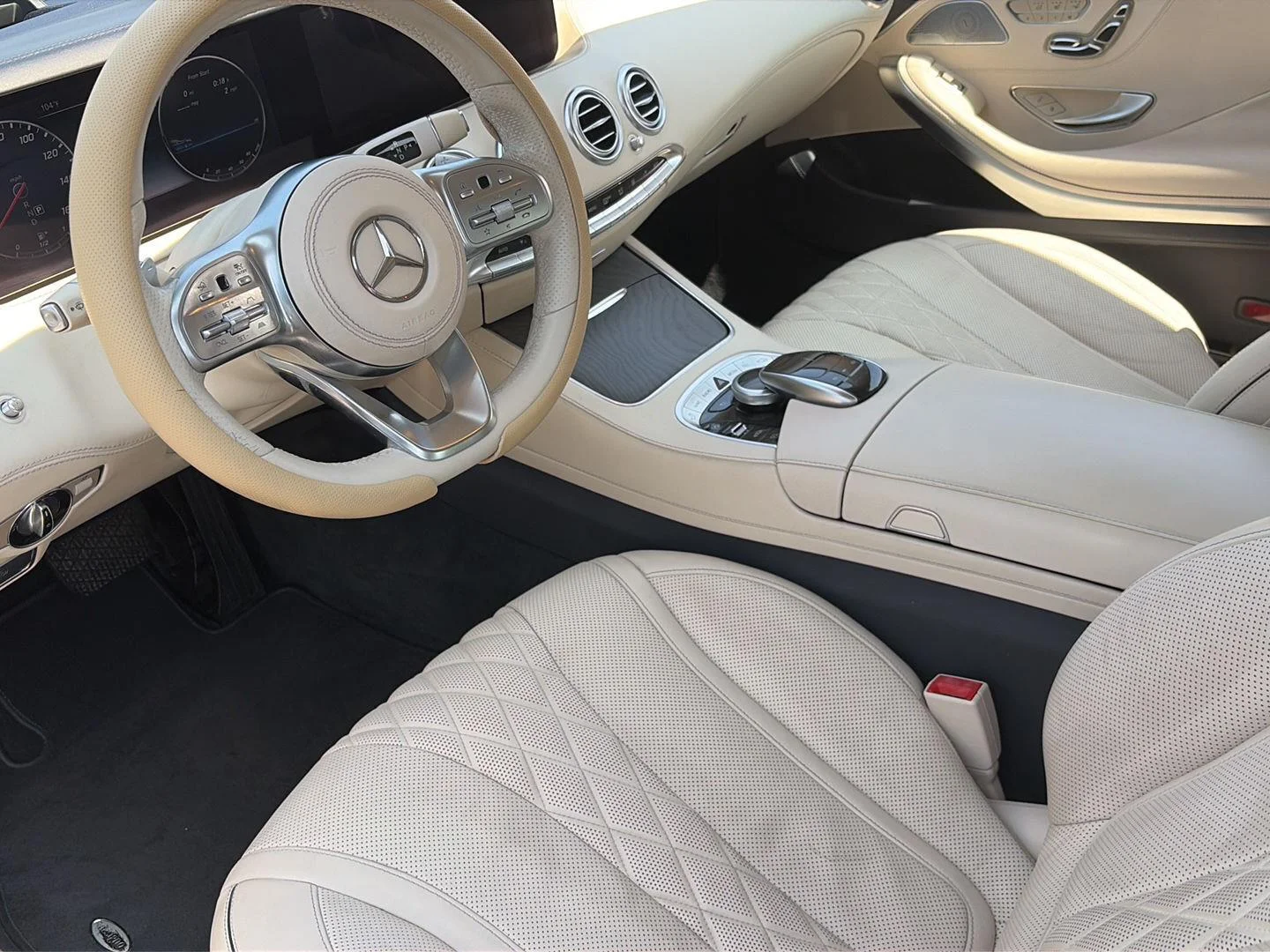Used 2018 designo Diamond White Metallic Mercedes-Benz S 560 image 35