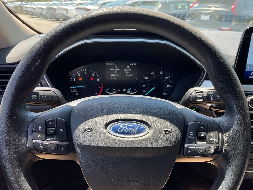 Used 2020 Magnetic Metallic Ford SE image 31