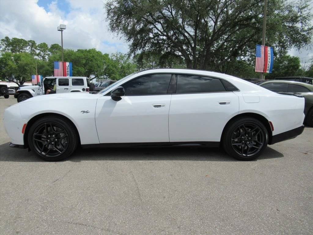 New 2026 White Knuckle Exterior Paint Dodge R/T Plus image 4