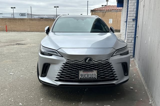 Used 2025 Silver Lexus 350h Luxury image 3