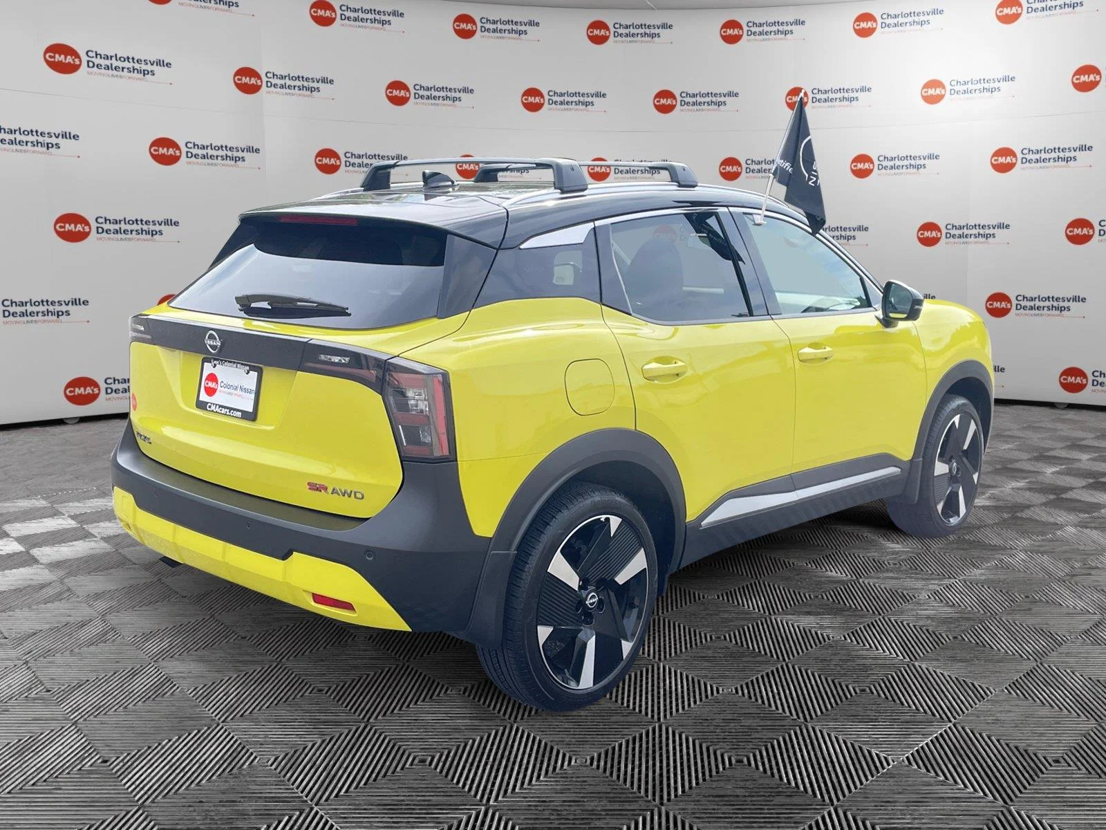 Used 2026 Yuzu Yellow Metallic/Super Black Nissan SR image 5