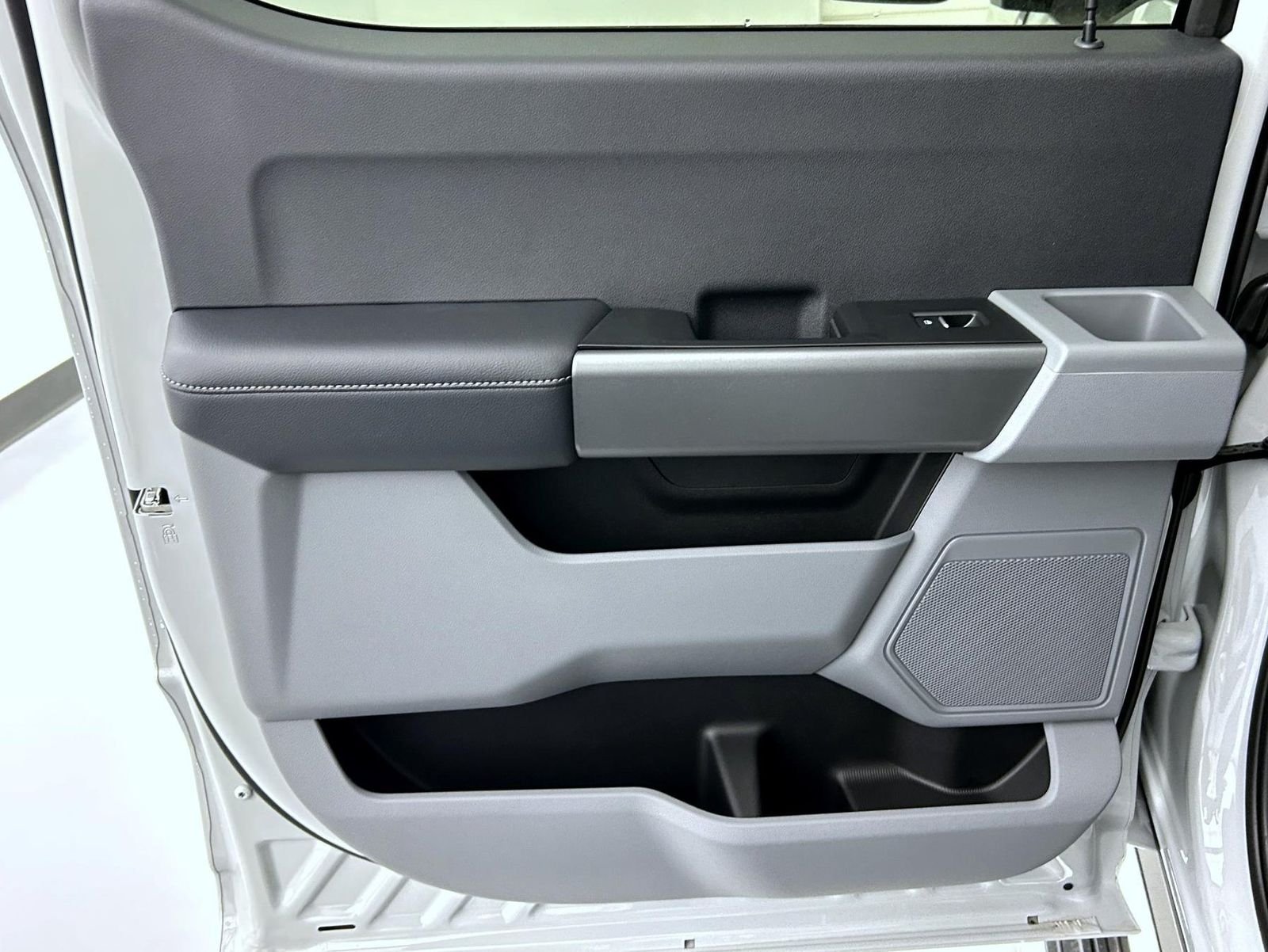 New 2026 Avalanche Ford XLT image 20