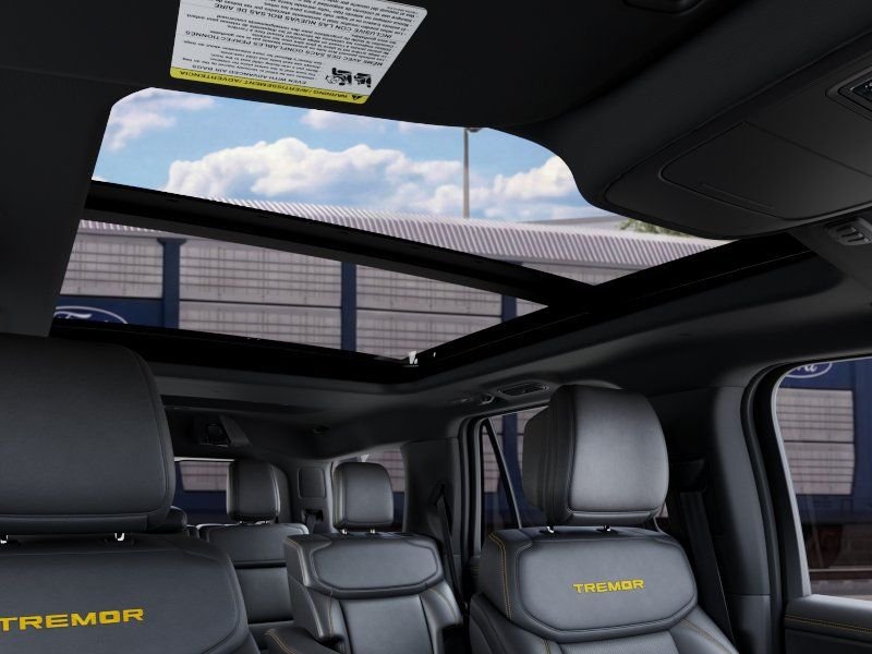 New 2027 Agate Black Metallic Ford Tremor® image 22