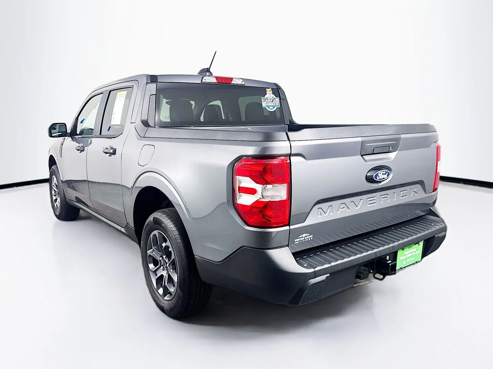Certified Used 2025 Gray Ford XLT image 5