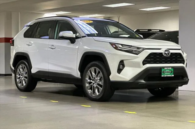 Certified Used 2023 WIND CHILL PEARL* Toyota  image 2