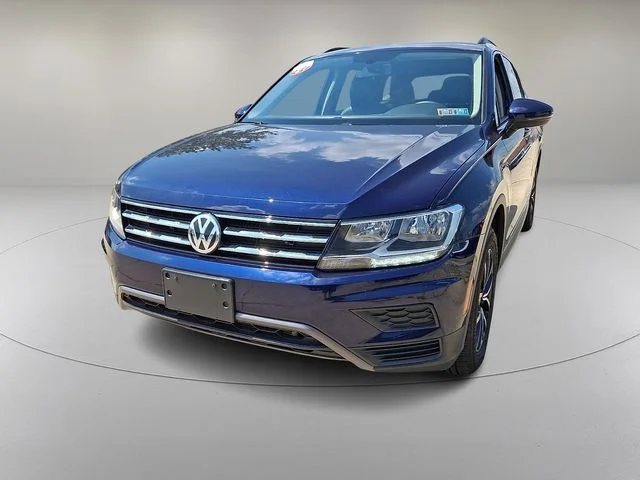 Used 2021 Blue Volkswagen 2.0T SE image 4