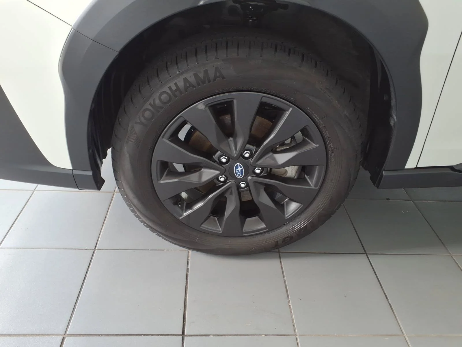 Certified Used 2025 Crystal White Pearl Subaru Onyx Edition image 9