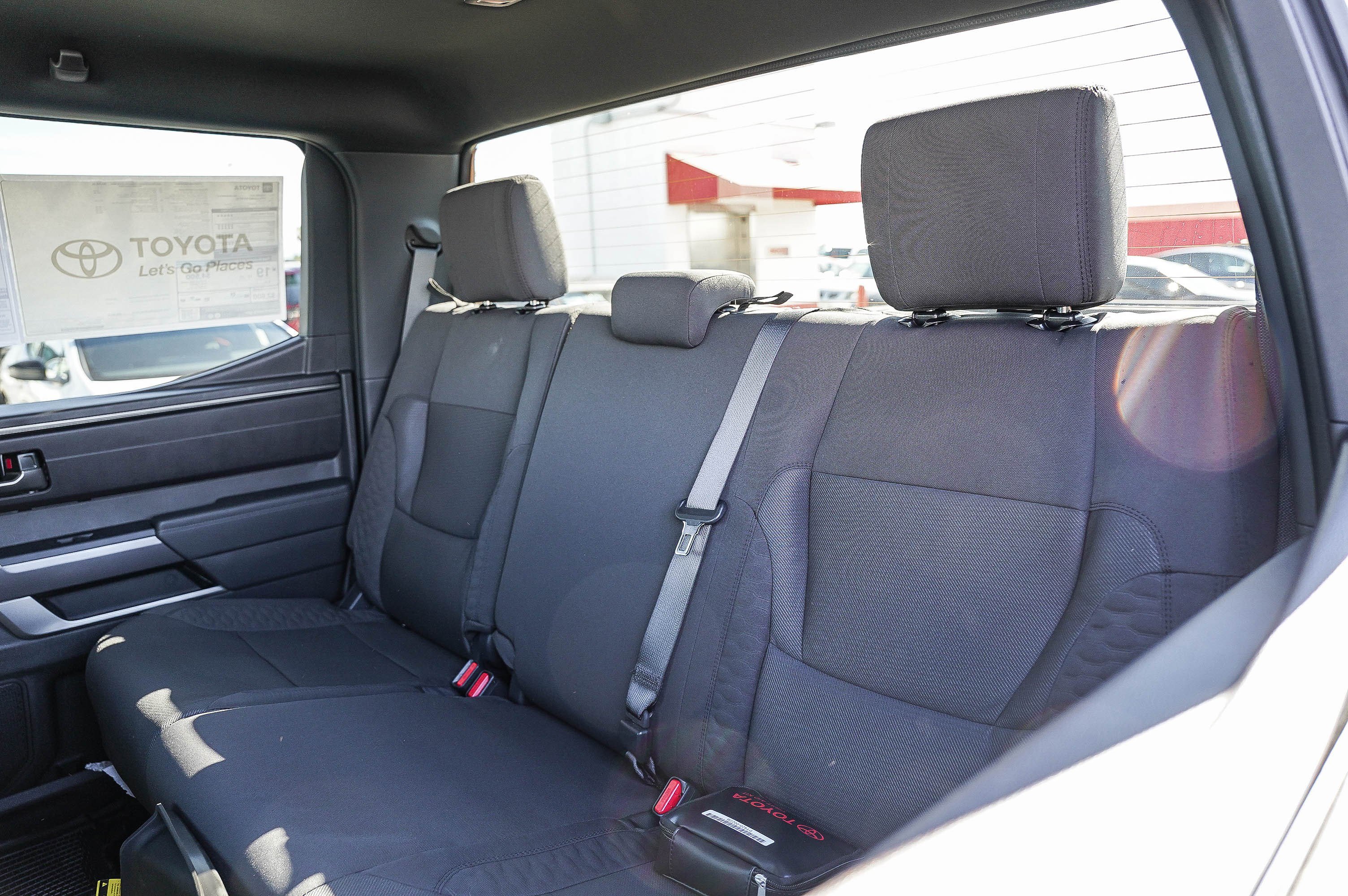 2026 Toyota Tundra SR5 - Photo 21