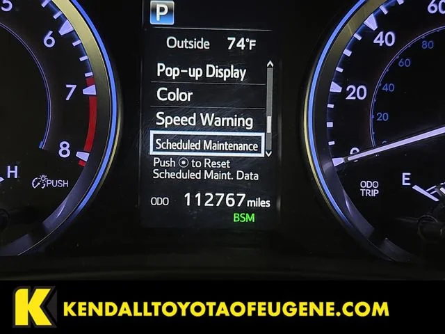 Used 2019 Silver Toyota XLE image 17