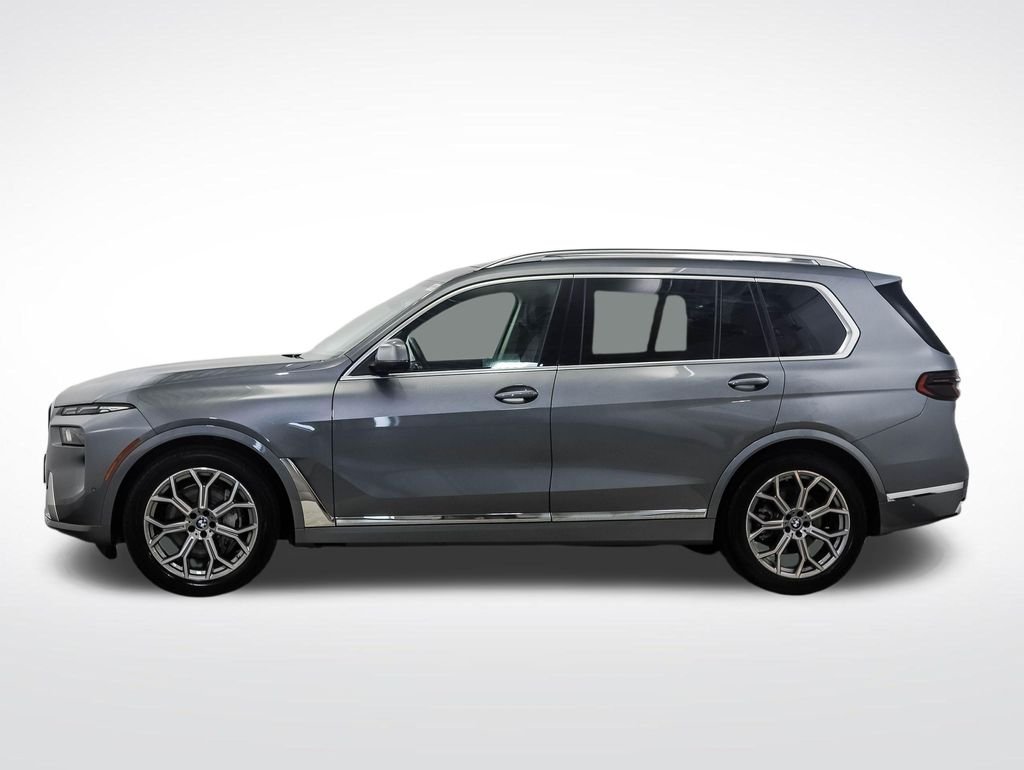 Certified 2024 BMW X7 40i with VIN 5UX23EM03R9W10182 for sale in Minneapolis, Minnesota
