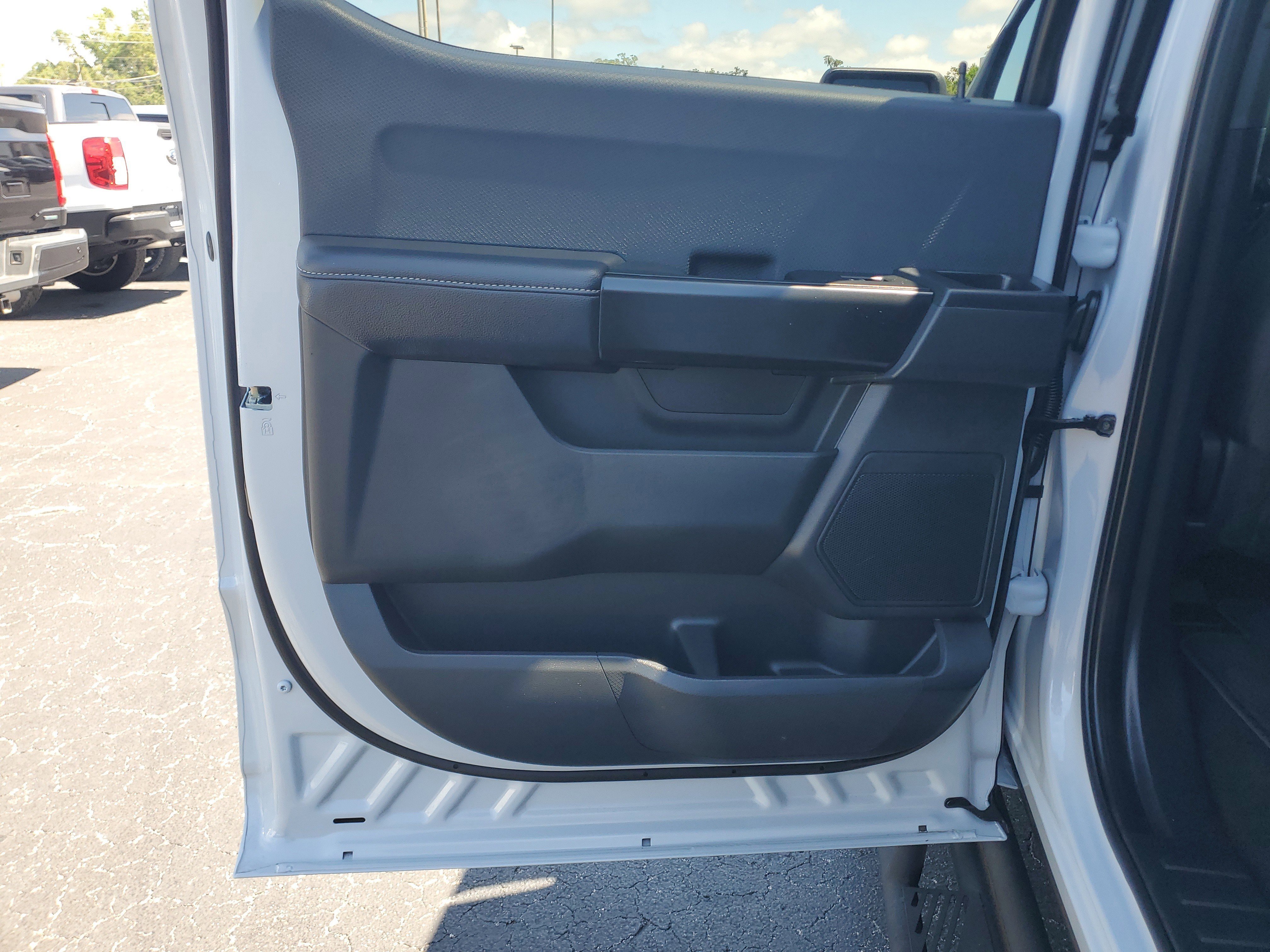 Used 2025 White Metallic Ford STX image 21