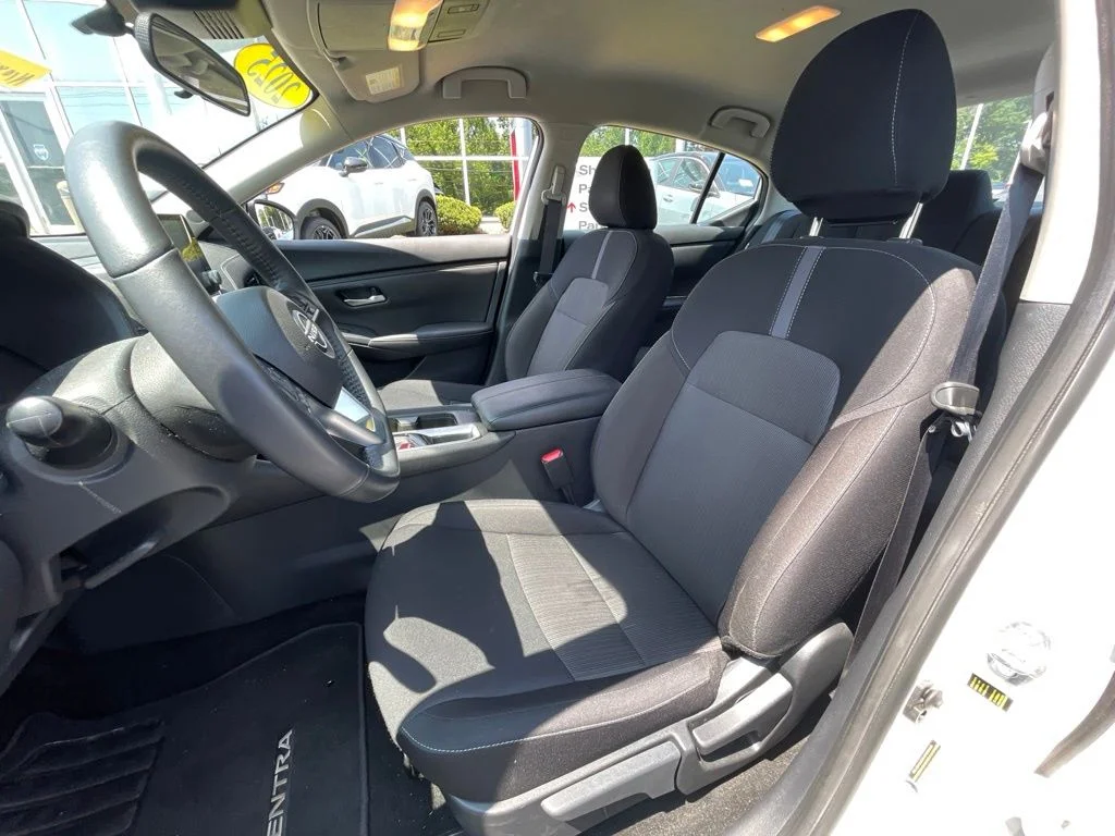 2025 Nissan Sentra SV - Photo 16