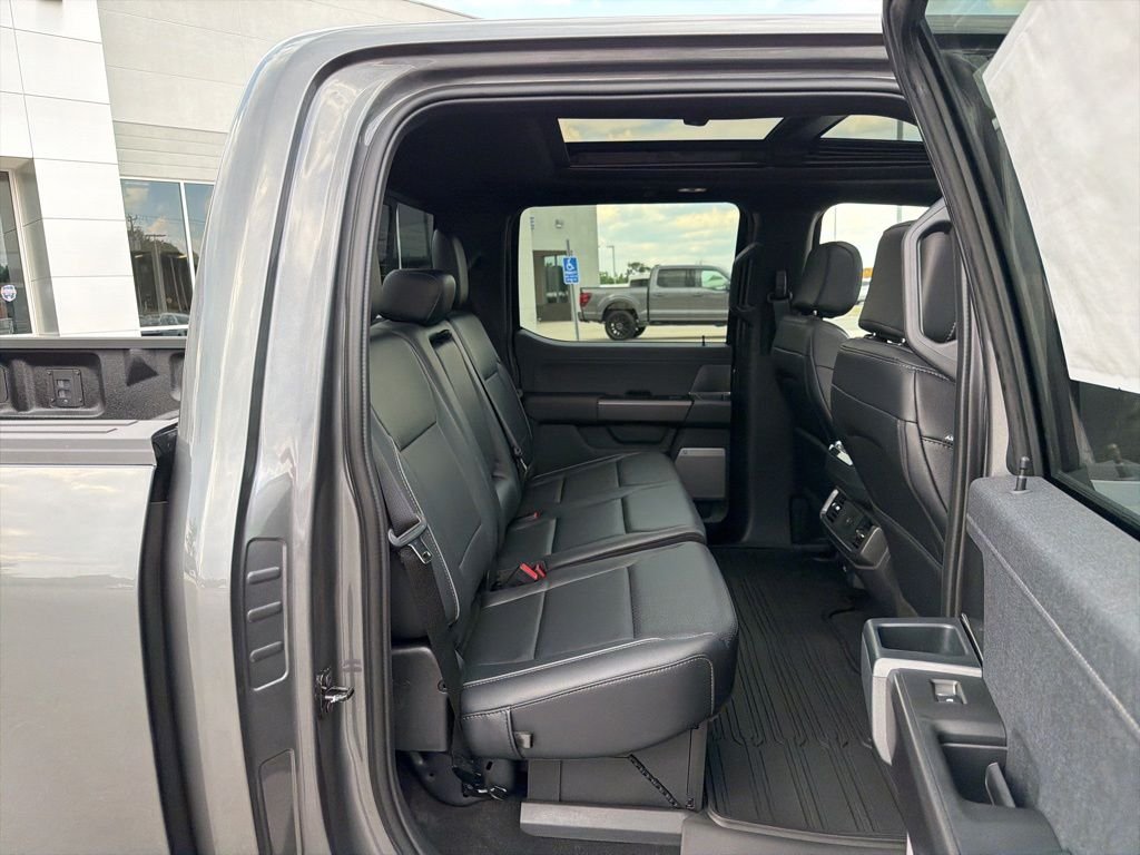 New 2026 Carbonized Gray Metallic Ford Lariat® image 17
