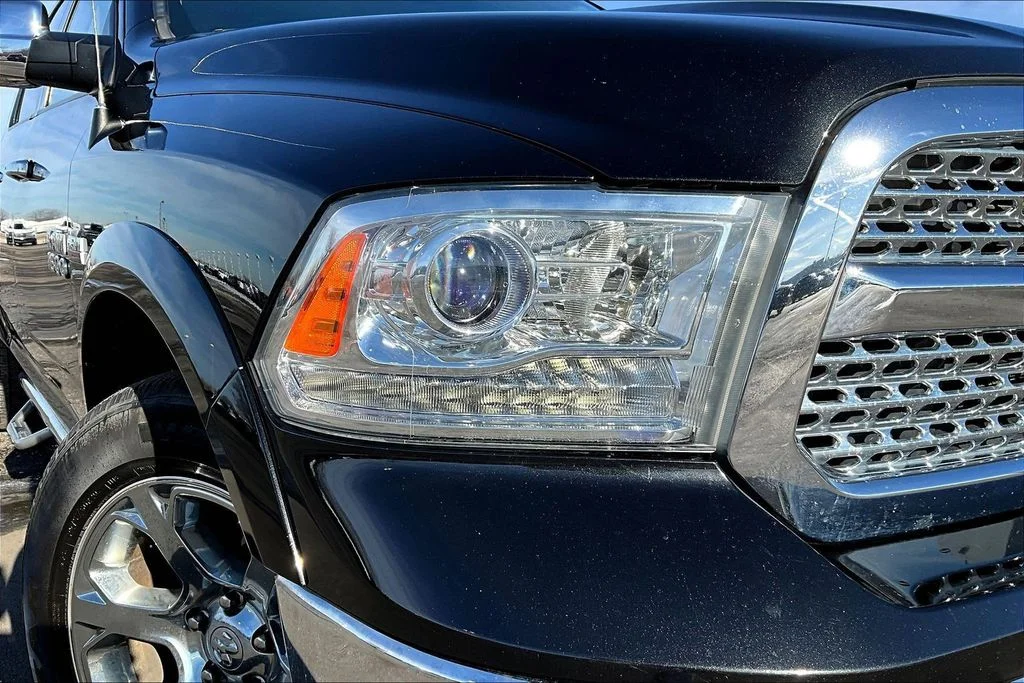 Used 2016 Black Ram Laramie image 32