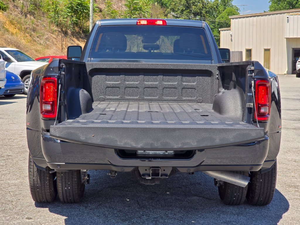 New 2026 Forged Blue Metallic Exterior Paint RAM Big Horn image 14