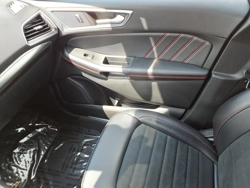 Certified Used 2024 Black Metallic Ford ST Line image 24