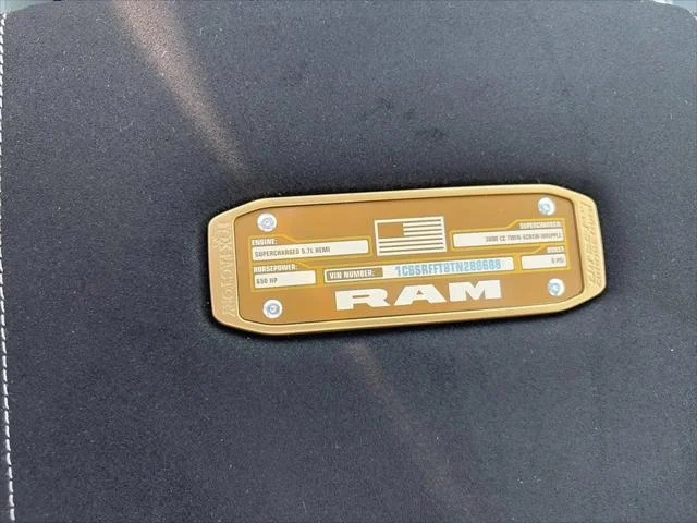 New 2026 Hydro Blue Pearl-Coat Exterior Paint RAM BIG HORN image 39