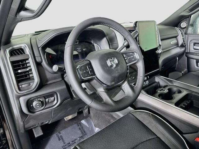 New 2026 Diamond Black Crystal Pearl-Coat Exterior Paint RAM Laramie image 9