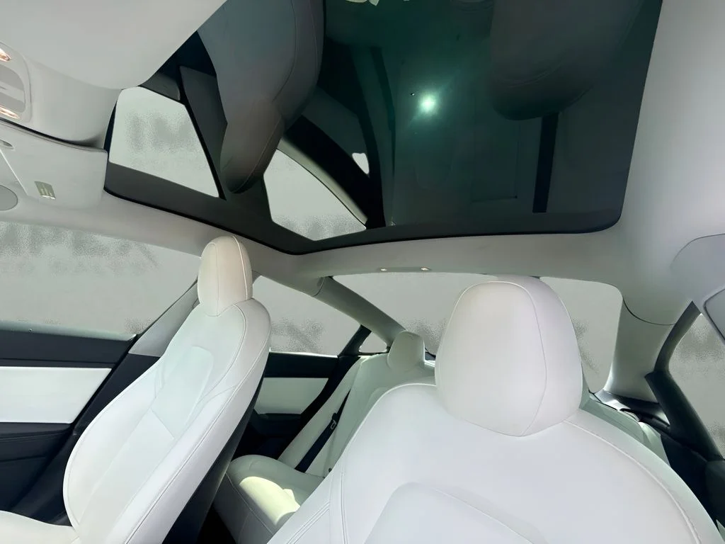 Used 2020 White Tesla Long Range image 9
