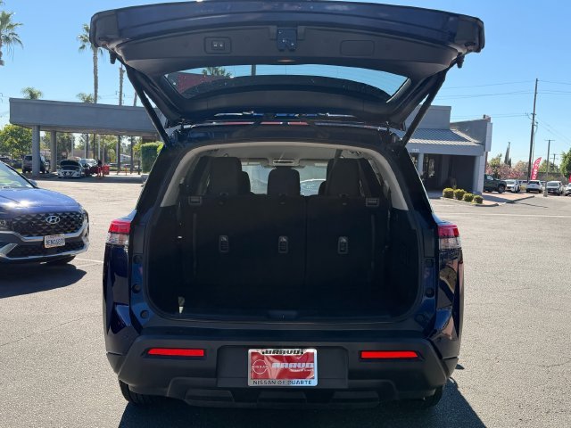 Used 2025 Blue Nissan SV image 7