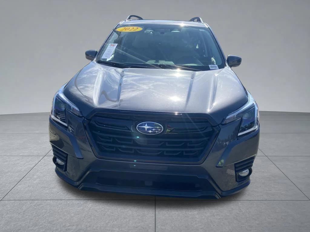 Used 2022 Gray Subaru Premium image 19