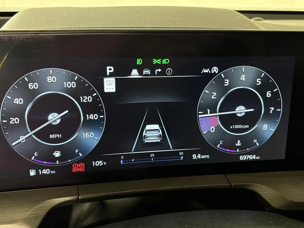 Used 2023 White Kia SX-Prestige X-Pro image 23