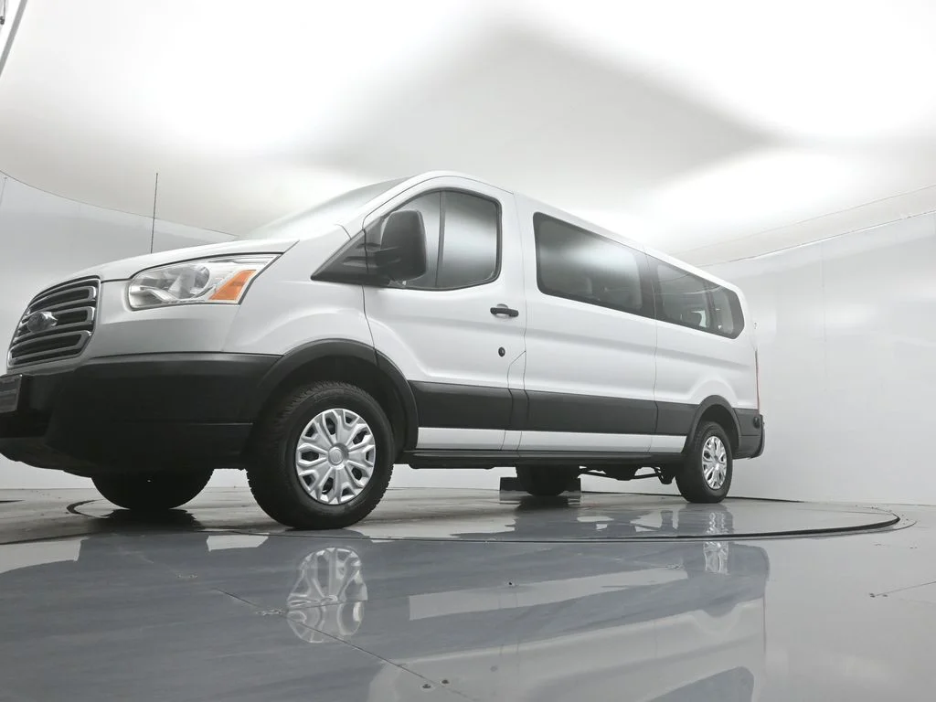 Used 2019 White Ford XLT image 45
