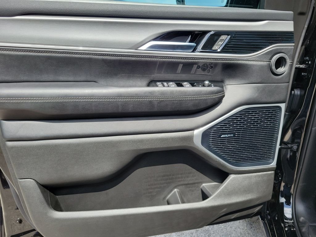 New 2026 High Gloss Black Exterior Paint Jeep  image 19