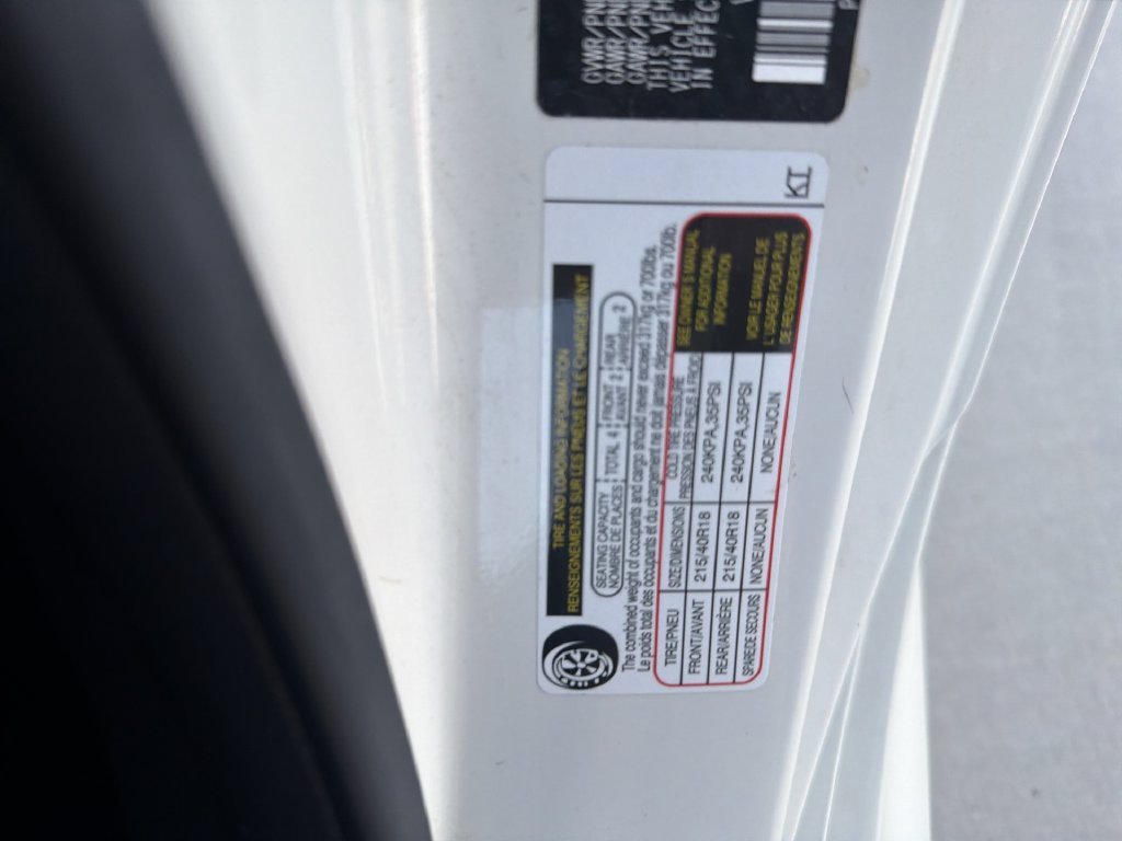 Used 2022 White Subaru Limited image 30