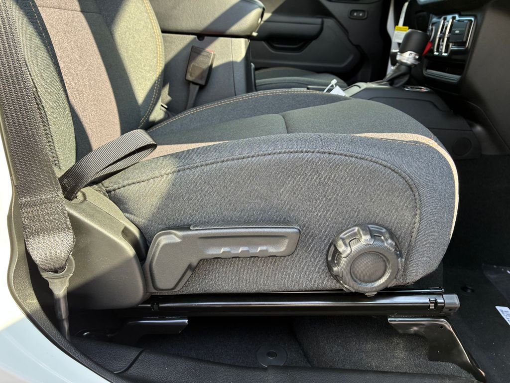 New 2026 White Jeep Sport RHD image 8
