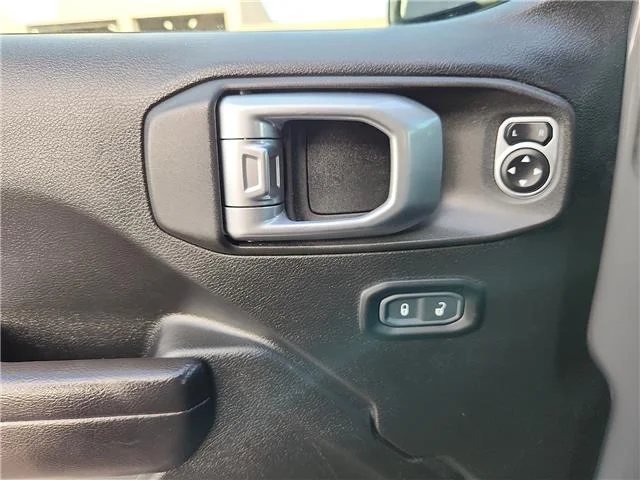 Used 2020 Gray Jeep Sport S 4x4 image 11