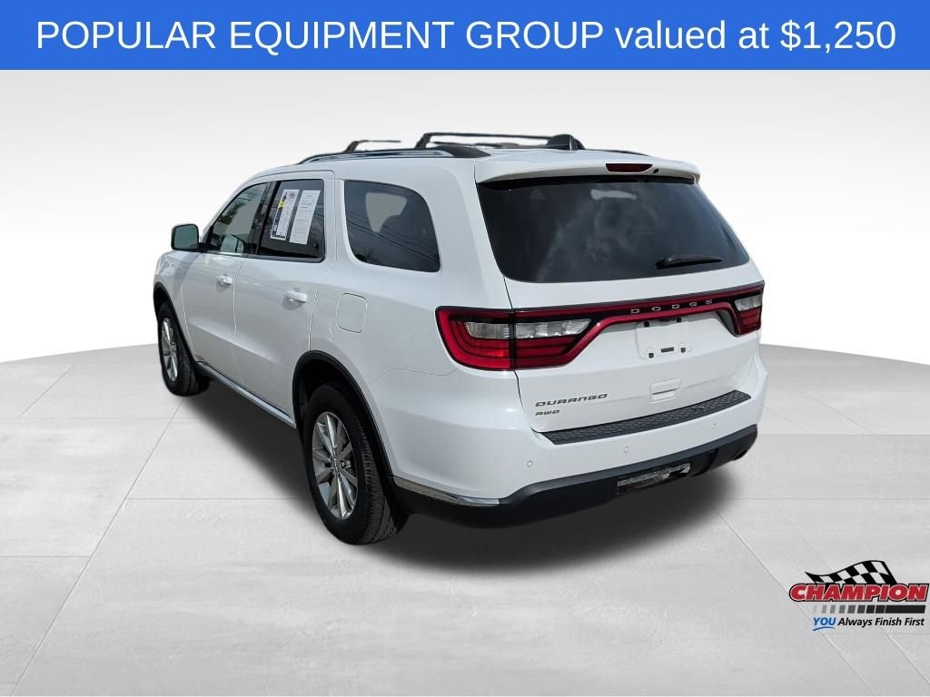 Used 2017 White Dodge SXT image 3