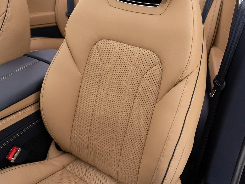 New 2026 Dark Sapphire Bentley  image 26