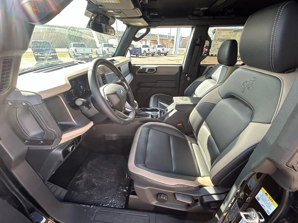 New 2026 Shadow Black Ford Big Bend® image 18