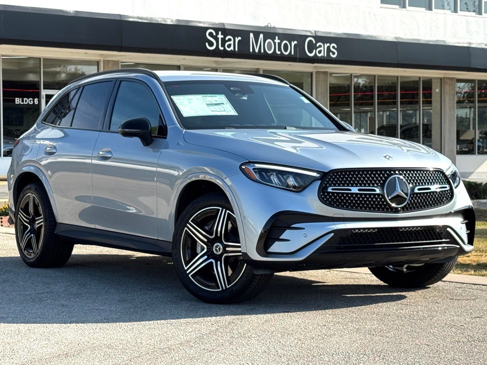 New 2026 Cirrus Silver Metallic Mercedes-Benz GLC 300 image 1