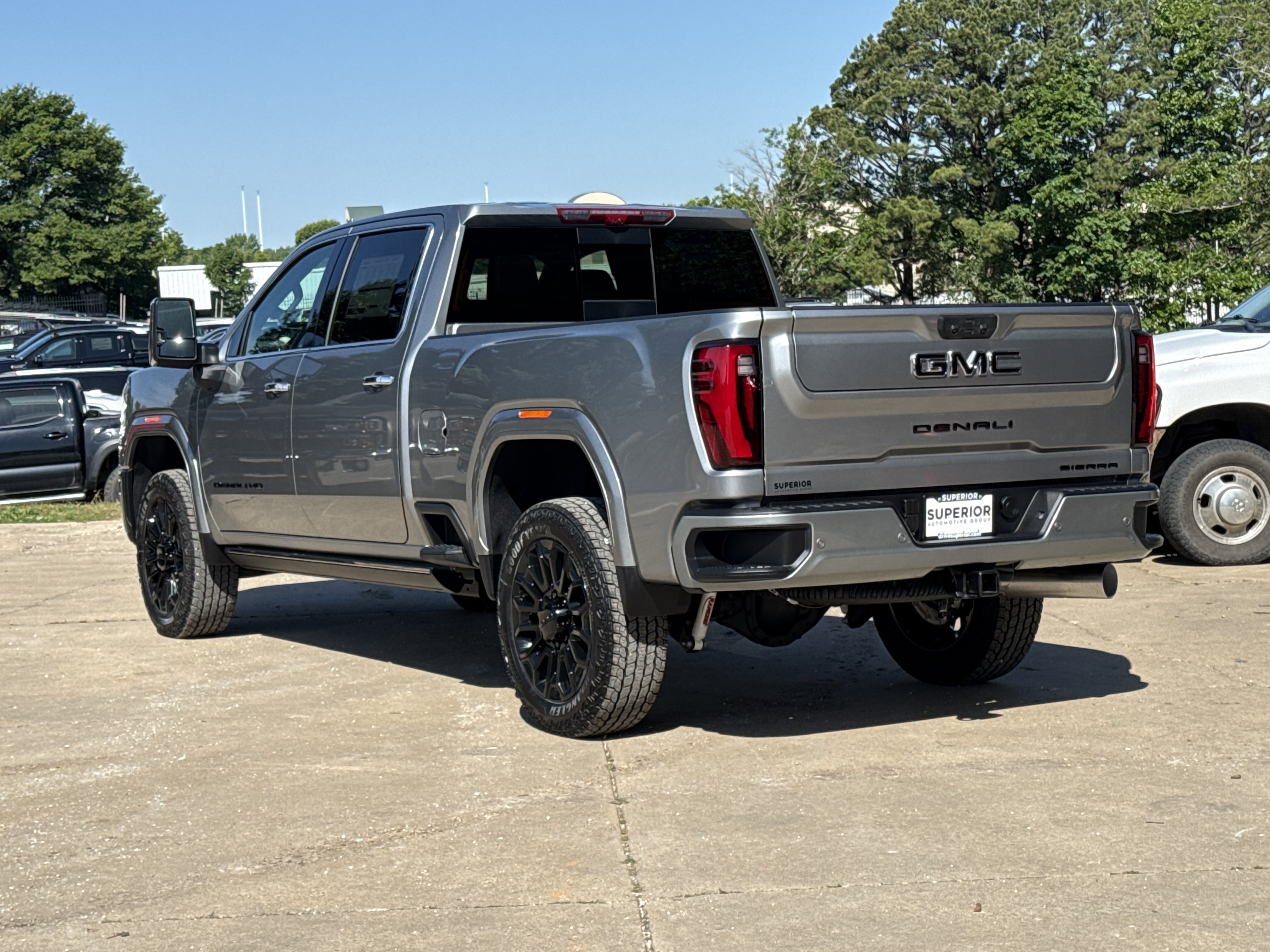 2026 GMC Sierra 2500HD Denali - Photo 10