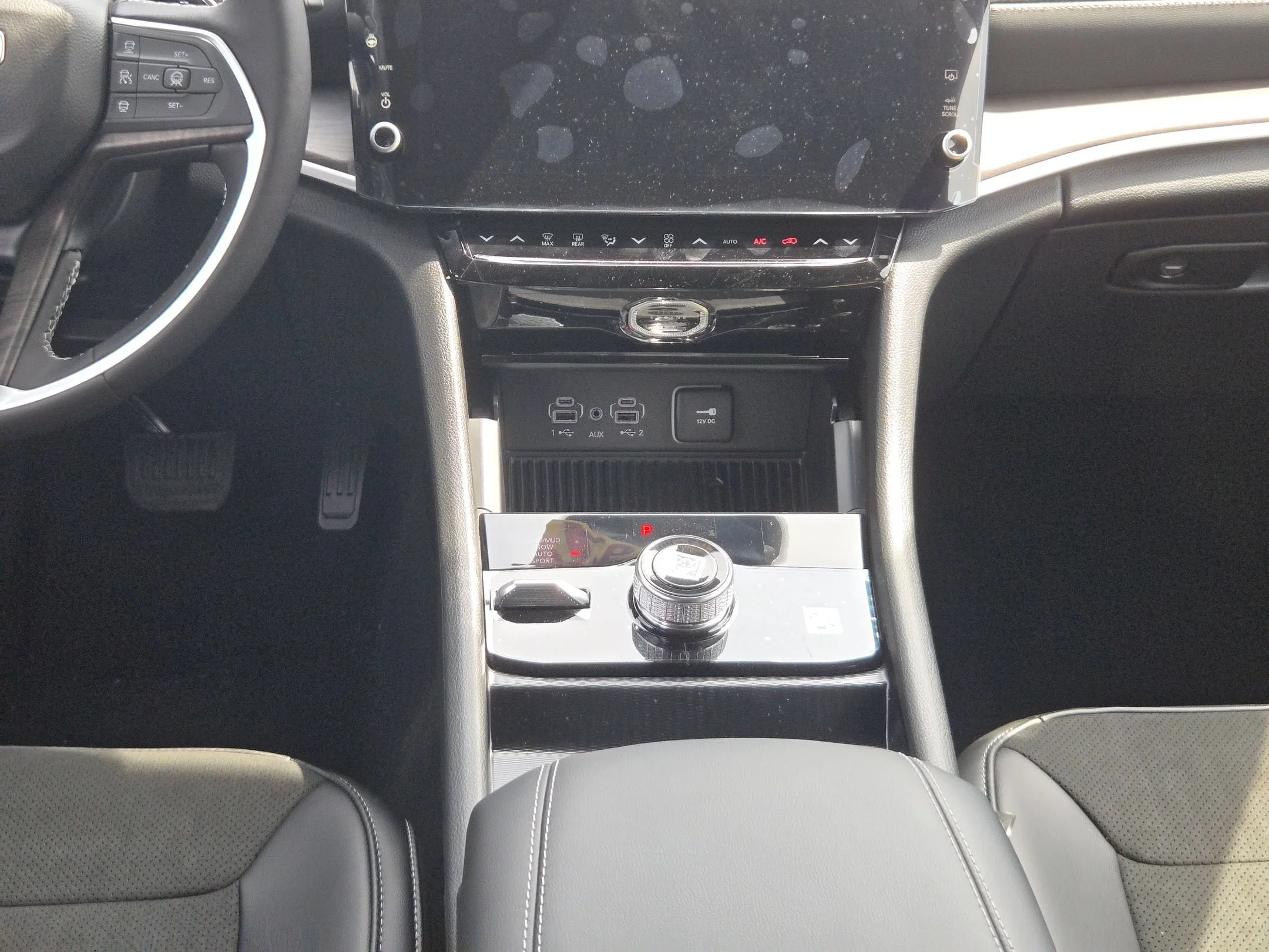 New 2026 Bright White Clearcoat Jeep Altitude image 19