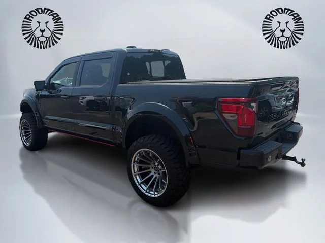 Used 2025 Black Metallic Ford XLT image 9