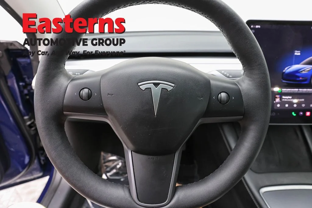 Used 2023 Blue Tesla Base image 10