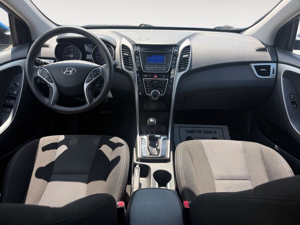 Used 2017 Blue Hyundai Base image 10