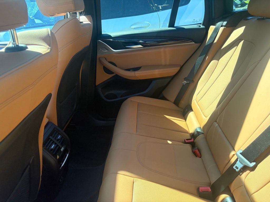 Used 2024 Phytonic Blue Metallic BMW xDrive30i image 8