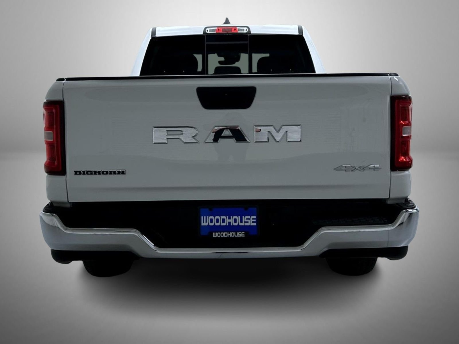 New 2026 Bright White Clear-Coat Exterior Paint RAM Big Horn/Lone Star image 6