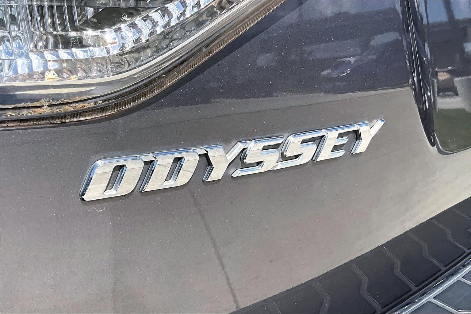 Used 2015 Alabaster Silver Metallic Honda EX image 29