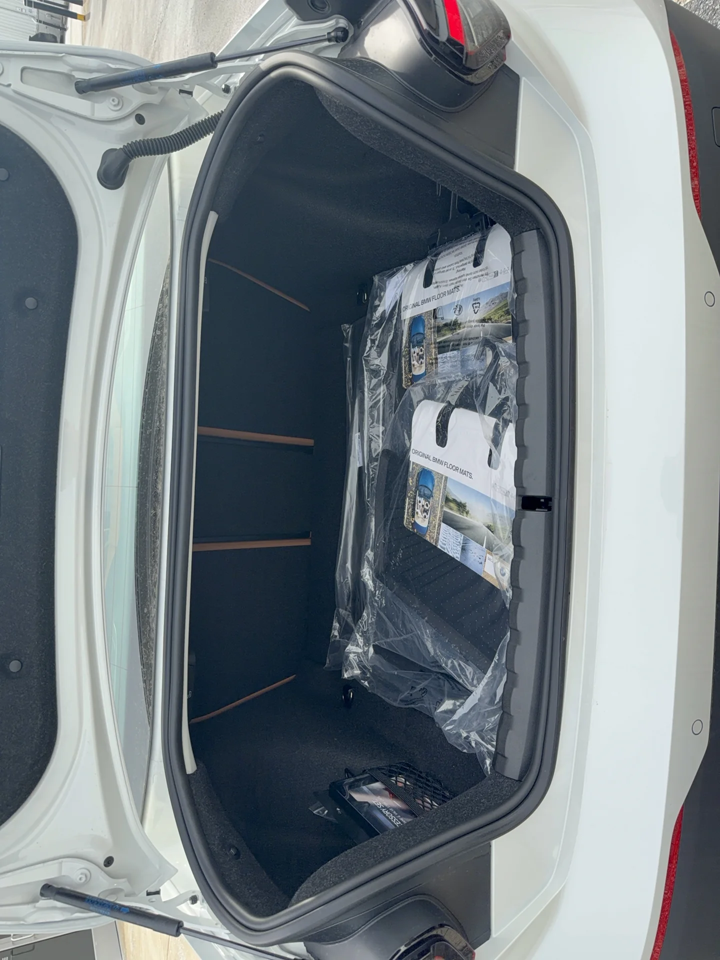 New 2026 Mineral White Metallic BMW xDrive image 16