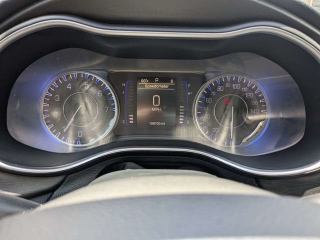 Used 2016 Blue Chrysler Limited image 27