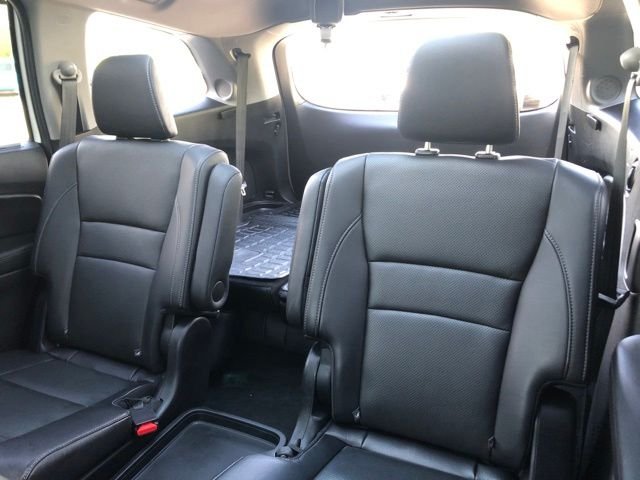 Used 2019 White Honda Elite image 18