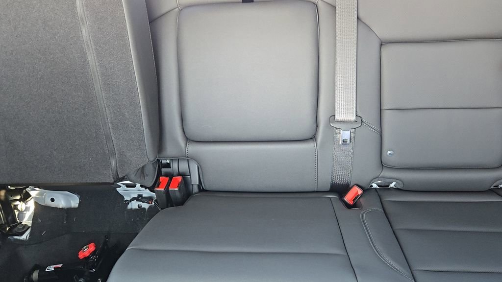 2026 GMC Sierra 1500 SLT - Photo 21
