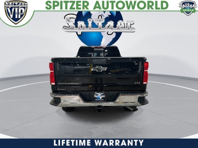2026 Chevrolet Silverado 2500 HD LTZ - Photo 9