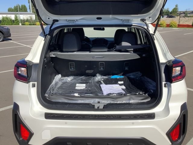 New 2026 CRYSTAL WHITE PEARL Subaru Limited Hybrid image 18