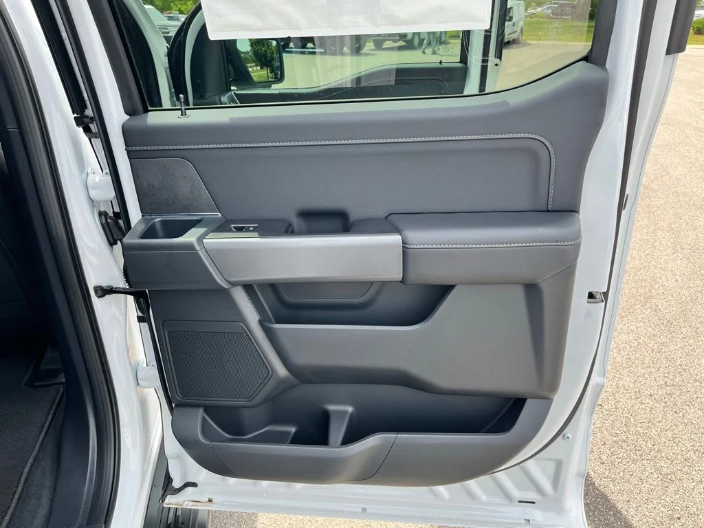 New 2026 White Ford XLT image 11